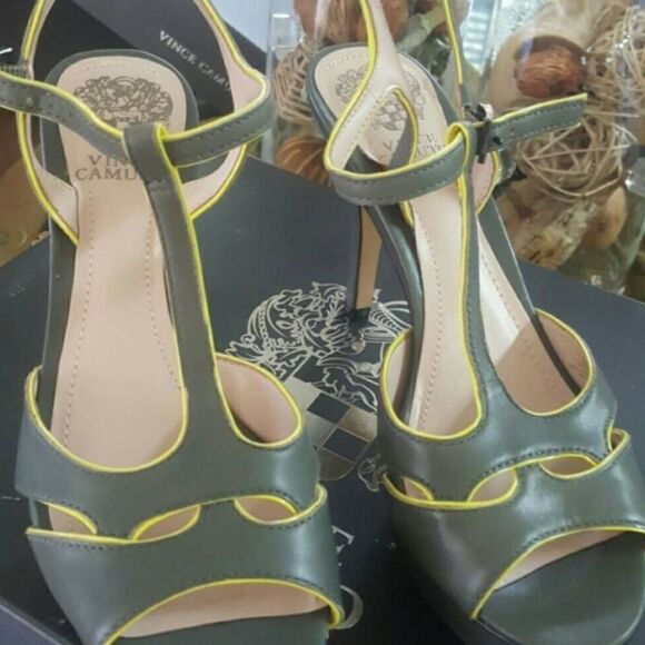 Vince Camuto Trinna Platform T-Strap Heels size 5.5 - Picture 4 of 5